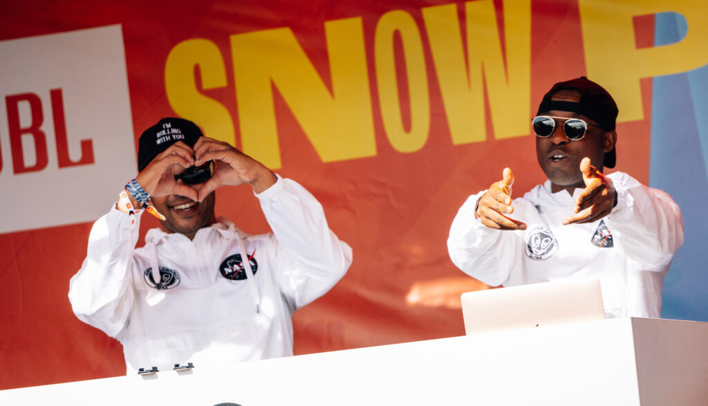 snow-party 4-2
